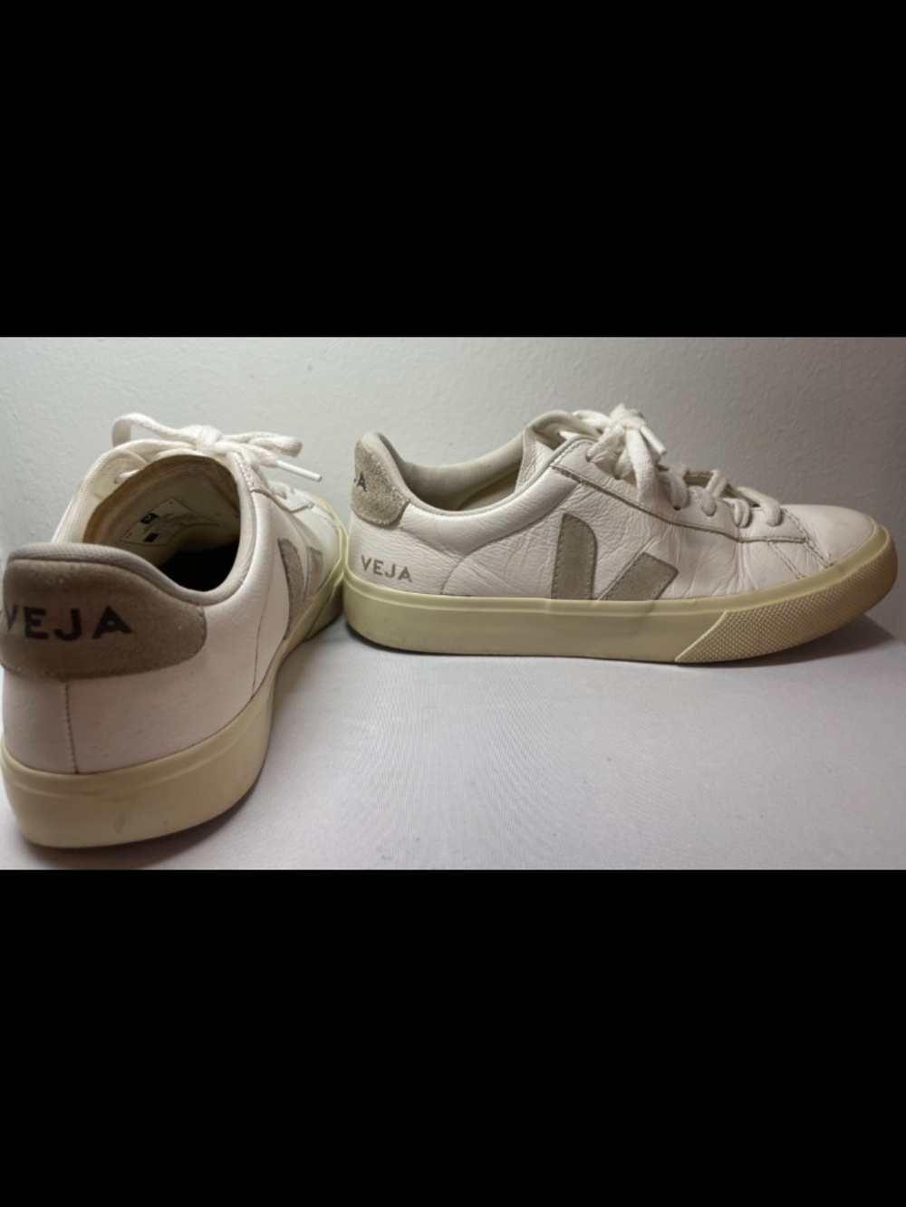 Veja Sneakers